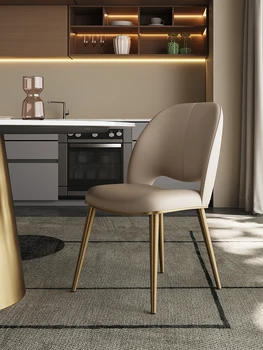 Обеденные стулья с современной и простой спинкой, удобная столовая, минималистичные итальянские легкие роскошные обеденные стулья